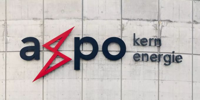 Das Logo der Axpo am Kernkraftwerk Beznau. (Symbolbild) brand axpo holding