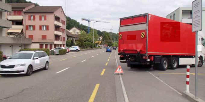 In Erlinsbach AG - 8-Jähriger von Lastwagen erfasst und schwer verletzt