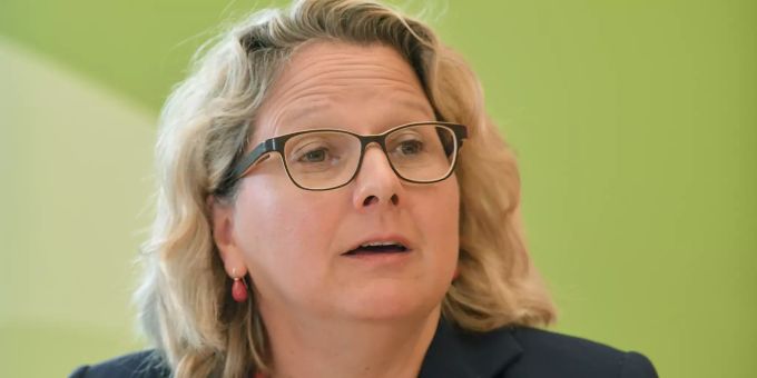 Ein Mercosur-Handelsabkommen ohne Schutzgarantien für den Regenwald kommt für Bundesumweltministerin Svenja Schulze nicht in Frage. svenja schulze