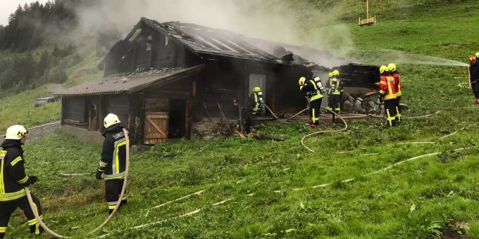 Alphütte Brand Lungern OW