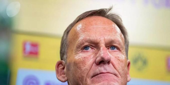 Kandidiert nicht für das DEL-Präsidium: BVB-Boss Hans-Joachim Watzke. Foto: Guido Kirchner Kandidiert nicht für das DEL-Präsidium: BVB-Boss Hans-Joachim Watzke. Foto: Guido Kirchner
