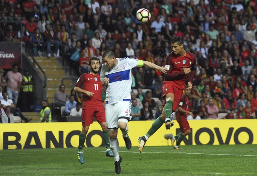 Die Färöer haben erst gerade mit einem 2:1 über die Türkei für Schlagzeilen gesorgt. Trotzdem wäre der Fussball-Zwerg ein machbares Los.