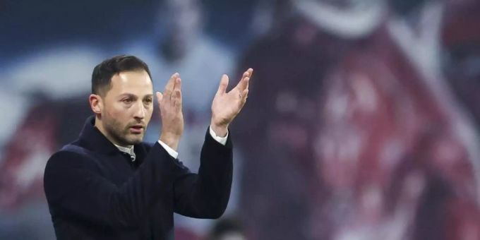 Trainer Domenico Tedesco hat nun bei RB Leipzig das Sagen. Foto: Jan Woitas/dpa-Zentralbild/dpa Trainer Domenico Tedesco hat nun bei RB Leipzig das Sagen. Foto: Jan Woitas/dpa-Zentralbild/dpa