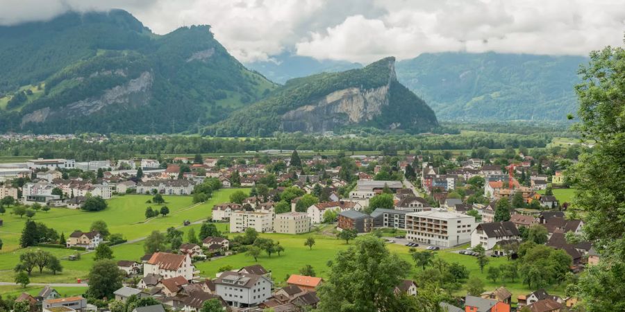 Blick auf die Gemeinde Wartau.