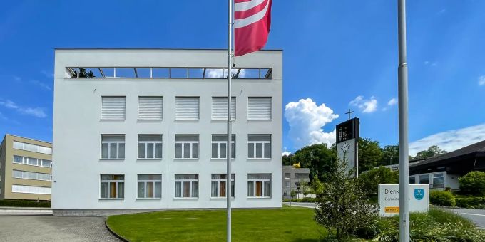 Das Gemeindehaus in Dierikon. Das Gemeindehaus in Dierikon.
