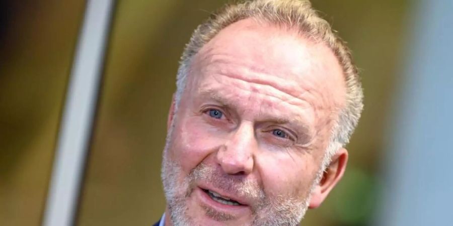 Spricht sich für festgelegte Spielergehälter aus: Karl-Heinz Rummenigge. Foto: Arne Dedert/dpa