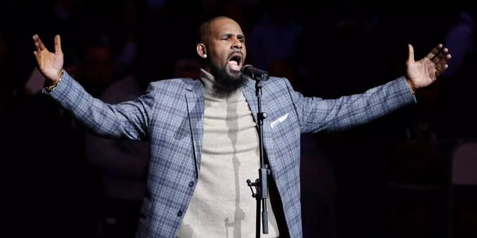 Seit 30 Jahren stehen gegen R. Kelly Missbrauchsvorwürfe im Raum. R. Kelly