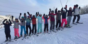 Primarschule im Schnee.