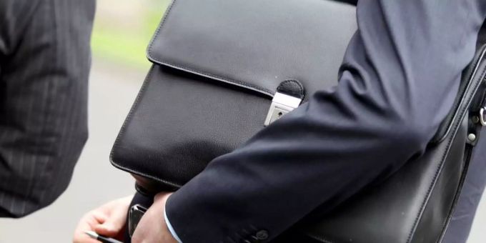 München - Das Chef-Risiko - Manager werden immer häufiger verklagt