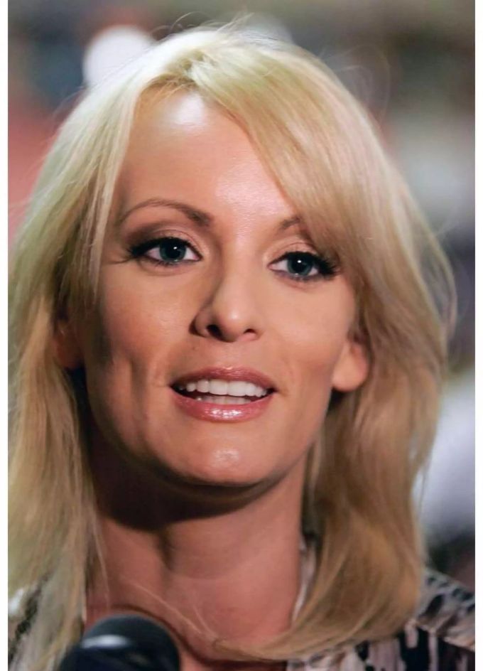 Porno-Darstellerin Stormy Daniels. Porno-Darstellerin Stormy Daniels.