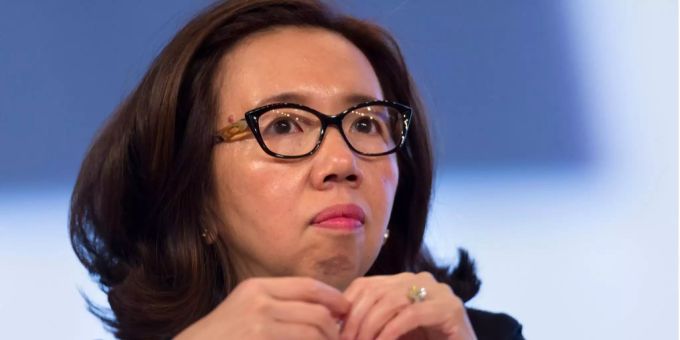 Wan Ling Martello an einer Pressekonferenz. Wan Ling Martello an einer Pressekonferenz.