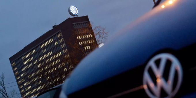 Auslieferungsrekord - VW liefert erneut weniger Autos aus