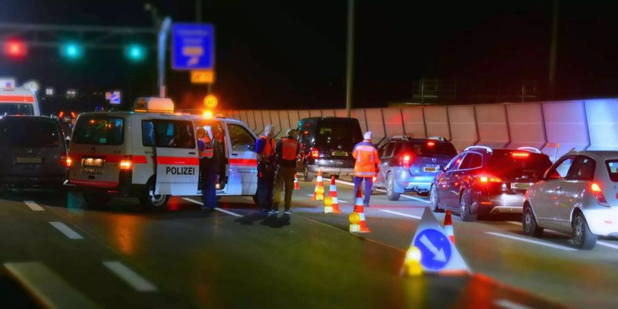 Durch die Kontrolle sollten die Polizistinnen und Polizisten in der Erkennung von Fahrunfähigkeit weiter gebildet werden.