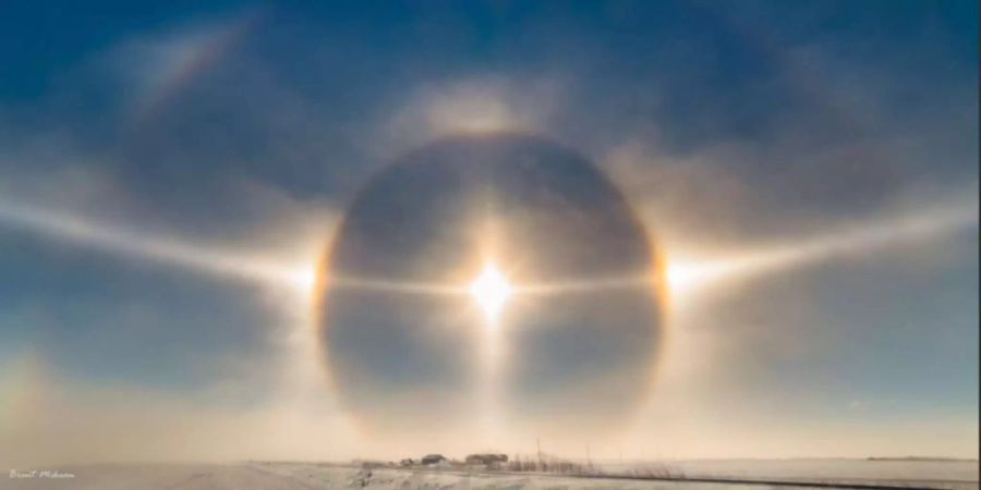 «Sun Dog» wird das Phänomen genannt, welches am Montag in China während zwei Stunden zu sehen war.