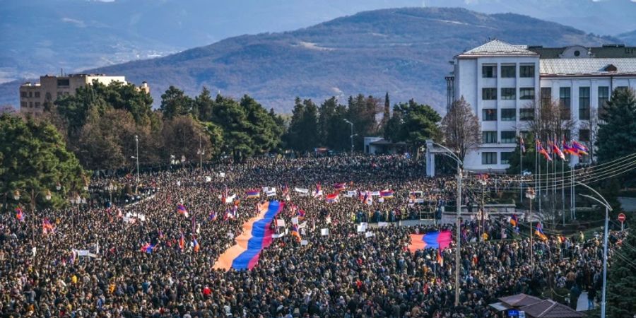 Demonstration von Armeniern in Berg-Karabach