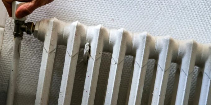 Hohe Energiepreise machen vielen Menschen in der EU zu schaffen. Hohe Energiepreise machen vielen Menschen in der EU zu schaffen.