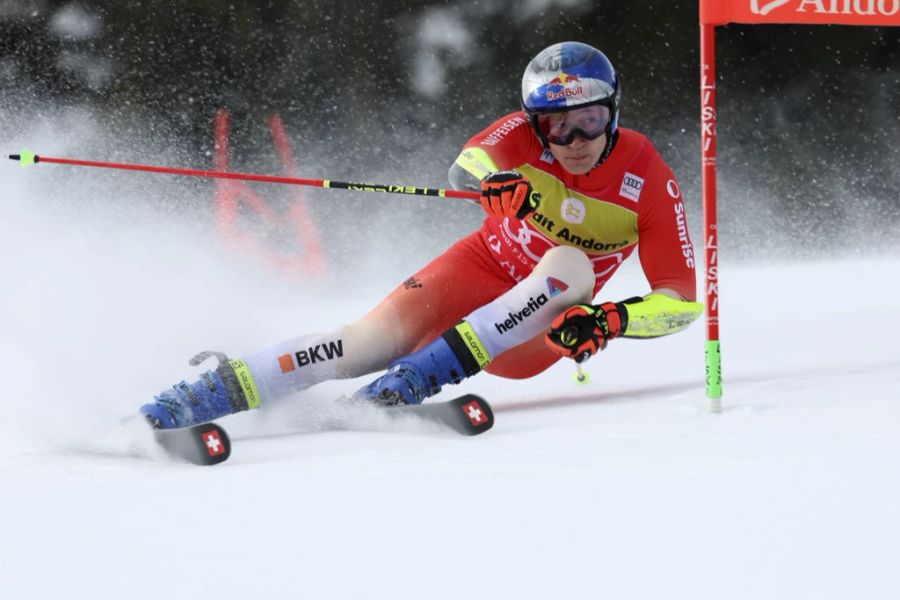 Ski: Marco Odermatt deklassiert die Konkurrenz im Soldeu-Riesen.