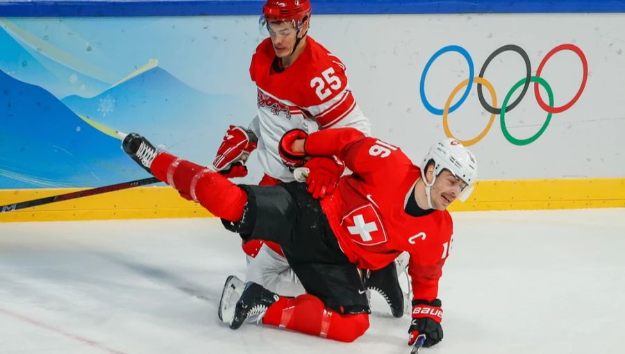 Der 36-Jährige bestritt für die Schweiz acht Weltmeisterschaften und vier Olympische Spiele.