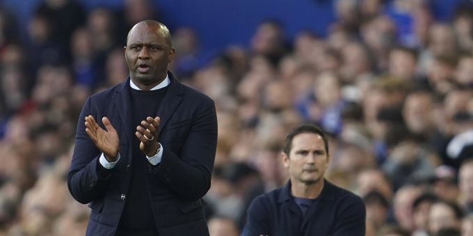Palace-Coach Patrick Vieira während dem Spiel gegen Everton. Patrick Vieira Premier League