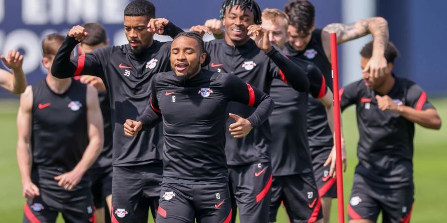 RB Leipzigs Spieler zeigen sich beim Abschlusstraining hoch motiviert und gut gelaunt.