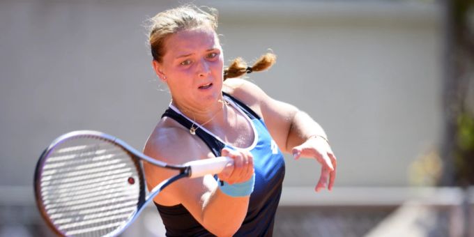 Jule Niemeier besiegt Landsfrau Eva Lys. women?s tennis association