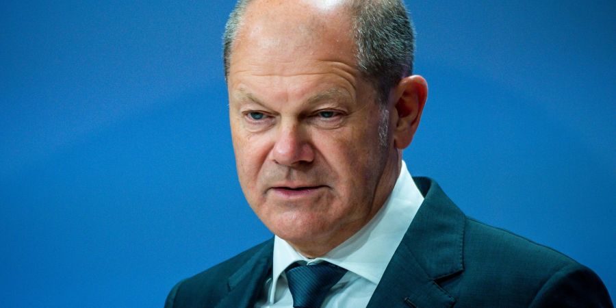 Bundeskanzler Olaf Scholz (SPD) spricht bei der Plenarsitzung der internationalen Financial Action Task Force (FATF).
