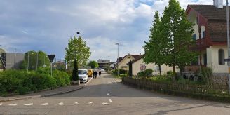 Fislisbach - Feldstrasse erhält einen frischen Deckbelag