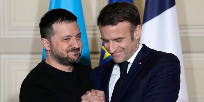 Auf dem Bürgenstock - Macron nimmt an Ukraine-Konferenz teil