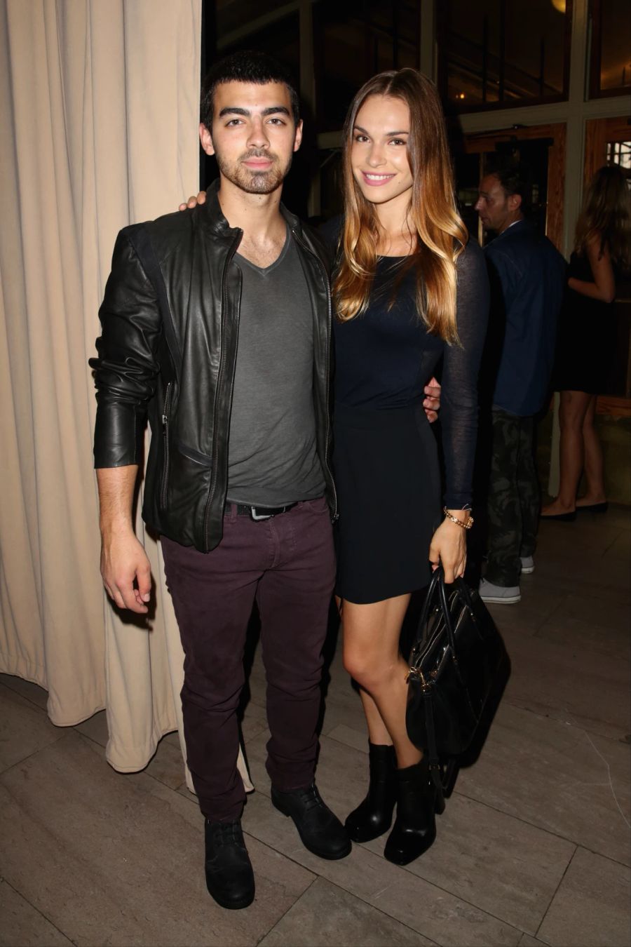 Jonas Blanda Demi Moore