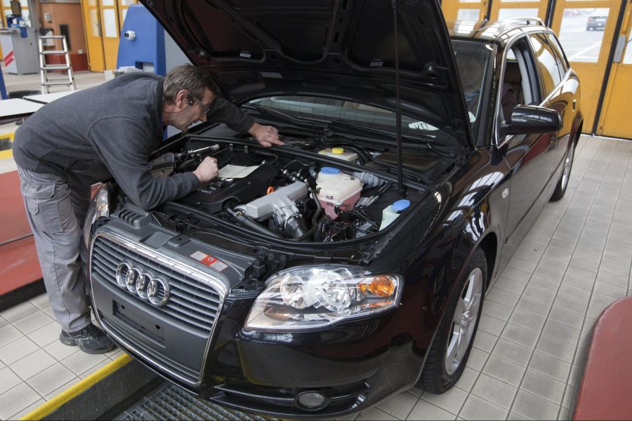 Es gibt verschiedene Gründe, warum Kantone in den Verzug bei Auto-Prüfungen (MFK) kommen.