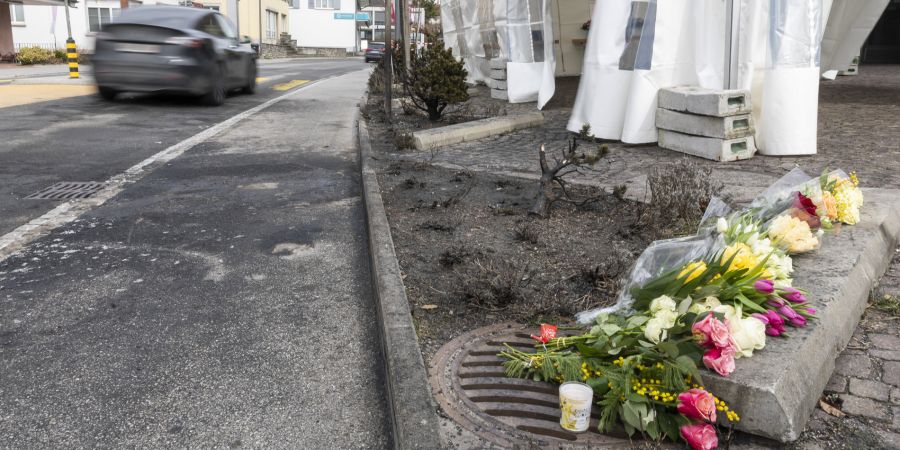 Während die Ermittlungen zur Tragödie laufen, lässt eine 40-jährige Aargauerin ein Gedanke nicht mehr los: Ist der Täter ihr Vater?