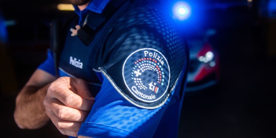 Zwei Männer sollen im Tessin und in Graubünden liturgische Gegenstände und Bargeld aus Kirchen gestohlen haben. (Symbolbild)