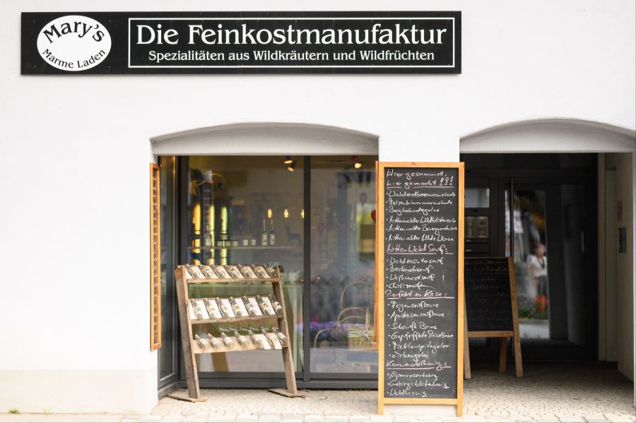 Die Feinkostmanufaktur - Spezialitäten aus Wildkräutern und Wildfrüchten.