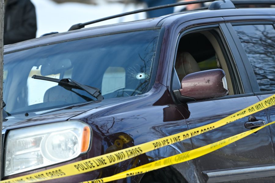 Diese untersucht offenbar mögliche Verbindungen Goods zu einer Aktivisten-Gruppe, die gegen die verschärfte Migrationspolitik von Donald Trump protestiert.