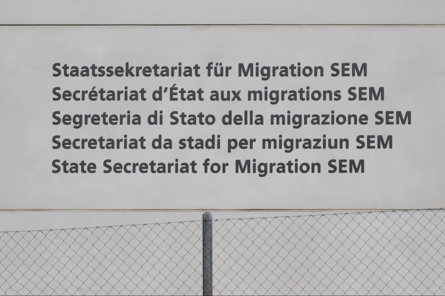 Den Betroffenen werde erklärt, dass sie kaum Chancen auf den Schutzstatus S hätten, so ein Sprecher des Staatssekretariat für Migration (SEM).