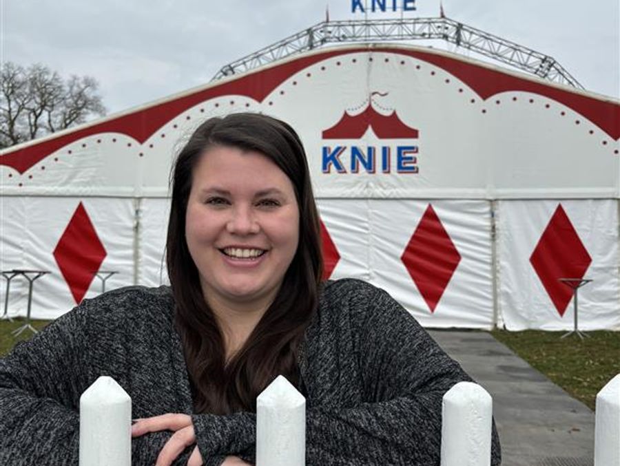 Von März bis Januar reist Nerina Baldauf mit dem Zirkus durch die Schweiz.