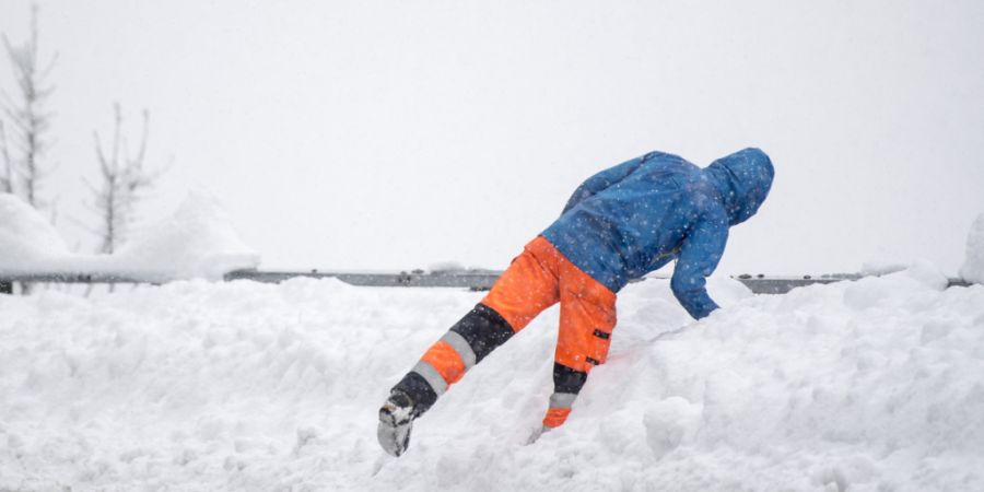Wegen Lawinengefahr wird die Gotthardstrasse mehrmals gesperrt. (Archivbild)
