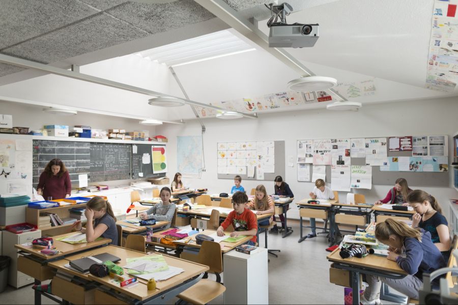 Die Inhalte von «SRF School» bereicherten den Schulalltag, sagt die Primarlehrerin. (Symbolbild)