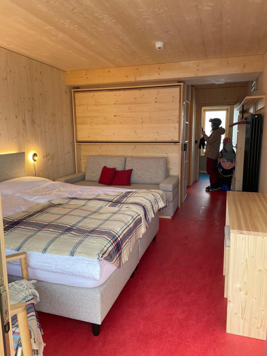 Innert weniger Monate wurde der modulare Holzbau realisiert.