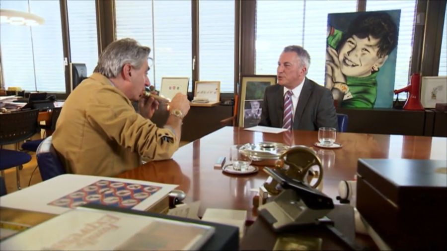 Dabei interviewte er auch Menschen aus dem Wirtschaftsbereich.