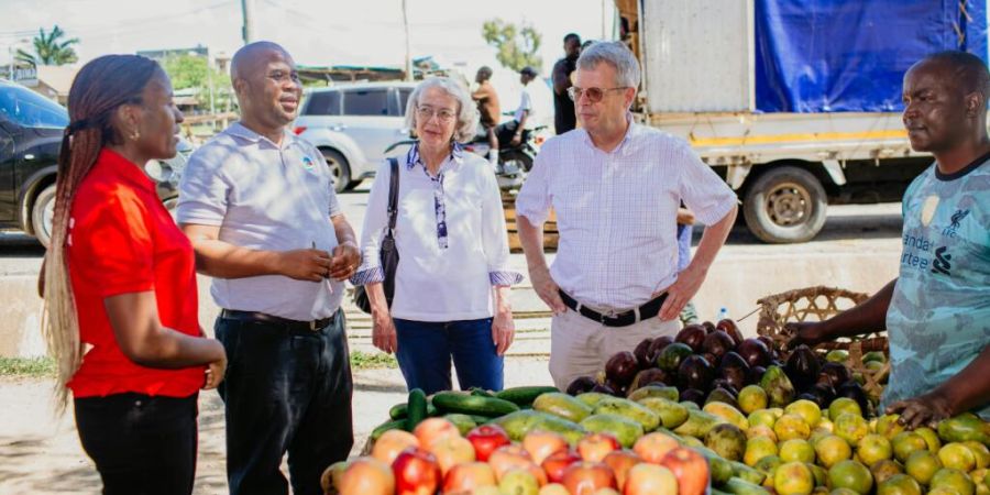 Mit ihrer Stiftung Elea investieren der Schweizer Peter Wuffli und seine Frau Susanne Wuffli in junge Unternehmen im Globalen Süden. (Bild: Elea Foundation for Ethics in Globalization)