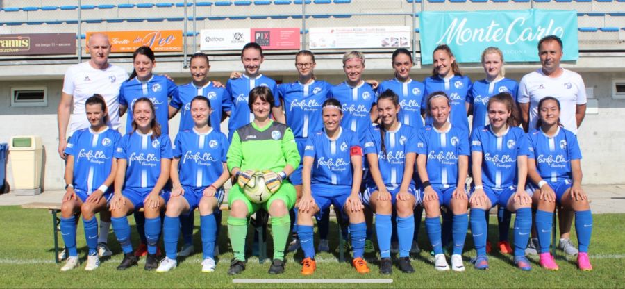 Frauenteam des FC Ascona