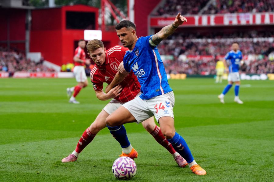 Granit Xhaka Premier League