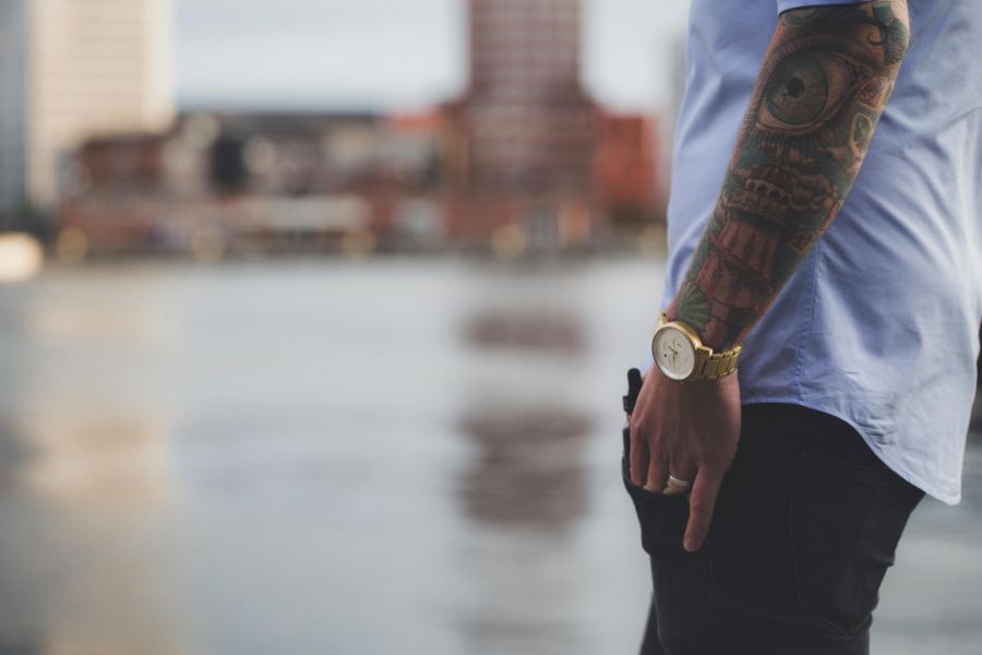 Besondere Merkmale wie Tattoos sind laut Fedpol der Polizei weitaus dienlicher.