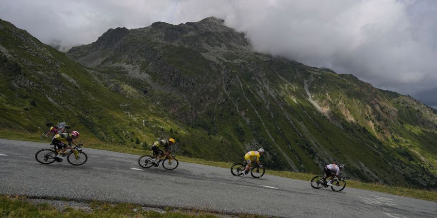 Die 19. Etappe der Tour de France wird wegen des Ausbruchs einer ansteckenden Tierkrankheit verkürzt.