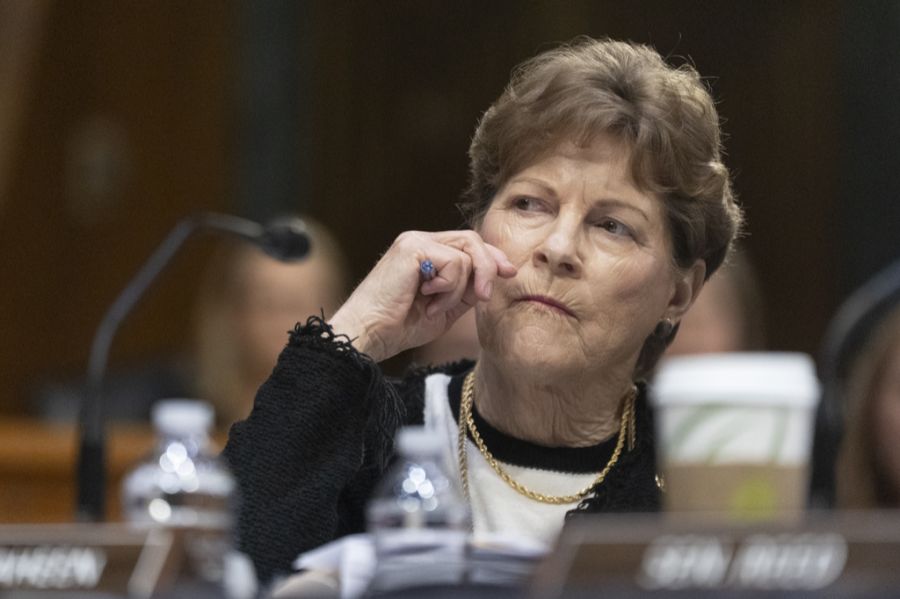 Die Handlung wurde unter anderem von Senatorin Jeanne Shaheen stark kritisiert.