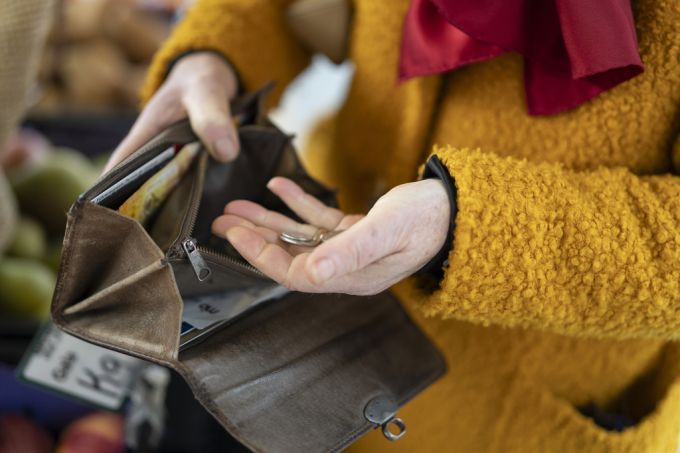 Schweizer bevorzugen laut Umfrage eine Kombination von Rente und Kapitalauszahlung. rente
