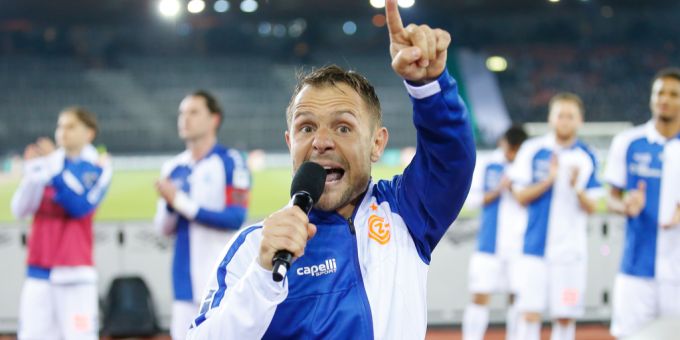 GC-Captain Abrashi macht die Fans heiss für die Barrage. Die ist ein Thema im Fussball-Talk auf Nau.ch. Fussball-Talk