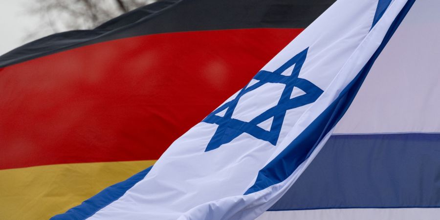 In den vergangenen knapp 20 Monaten genehmigte die Bundesregierung Rüstungsexporte für fast eine halbe Milliarde Euro an Israel. (Archivbild)
