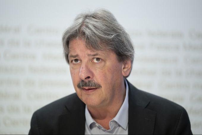 «Fünf Wochen Ferien im Jahr sind nicht mehr als Anstand», schreibt Paul Rechsteiner in einem Gastbeitrag des SGB. Ferien